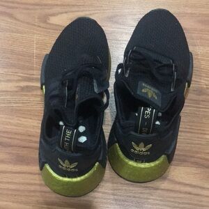 Woman’s adidas shoes